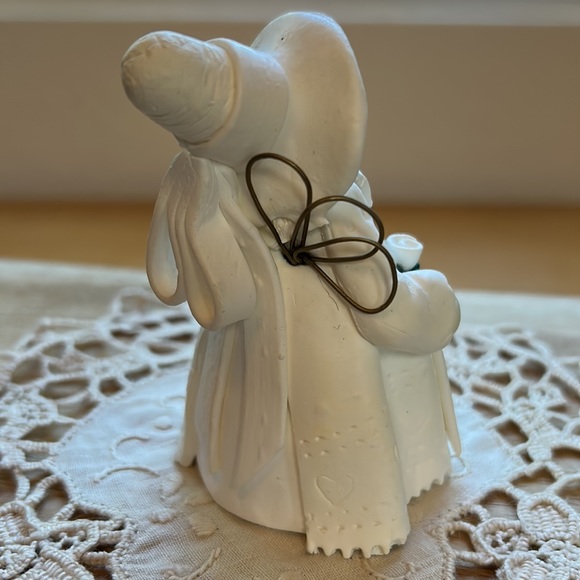 I Love You Grandma Figurine Heavenly Wishes Angel Figure with I Love You Sign - Picture 3 of 9
